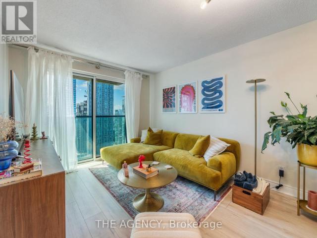 apartment at 3301 8 PARK ROAD, Toronto, Ontario, M4W3S5