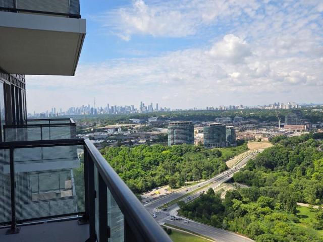 apartment at 3311 30 INN ON THE PARK DRIVE, Toronto, Ontario, M3C0P7