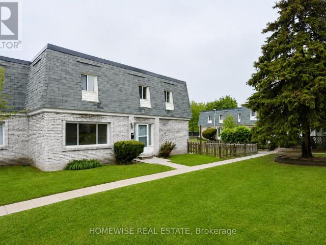 apartment at 33 1350 WINDING TRAIL, Mississauga, Ontario, L4Y2T8