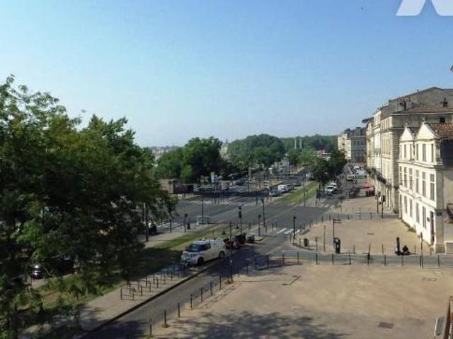 Apartment at 33 Bordeaux, BORDEAUX, 33000, France