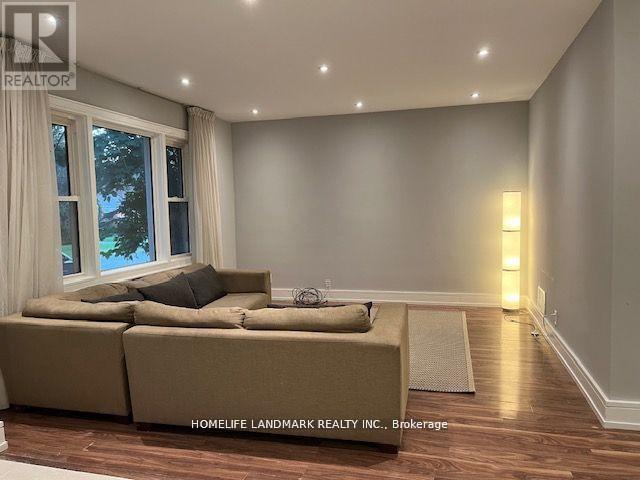 apartment at 344 HORSHAM AVENUE