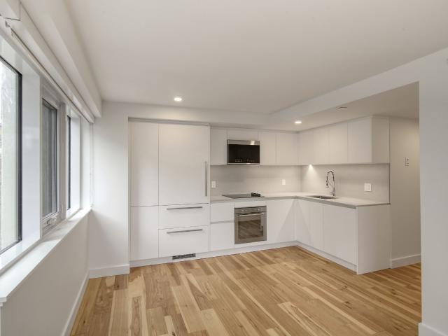 apartment at 3460 Peel Street Downtown McGill Montreal H3A 2M1