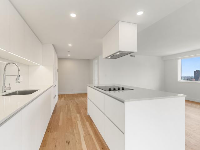 apartment at 3460 Peel Street Downtown McGill Montreal H3A 2M1