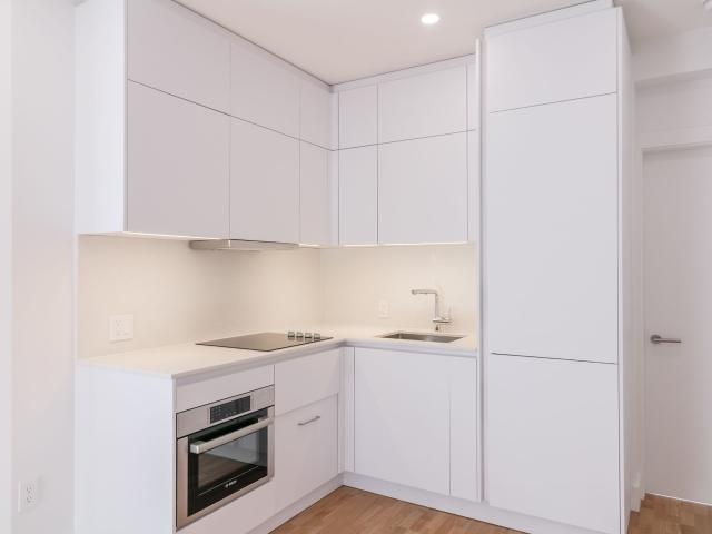 apartment at 3495 Avenue Van Horne Cote des Neiges Montreal H3S 1R7