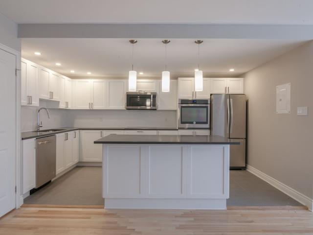 apartment at 3495 Rue de la Montagne Downtown McGill Montreal H3G 2A5