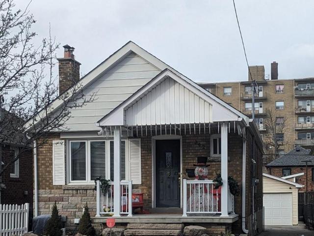 apartment at 342 WHITMORE AVENUE, Toronto, Ontario, M6E2N4