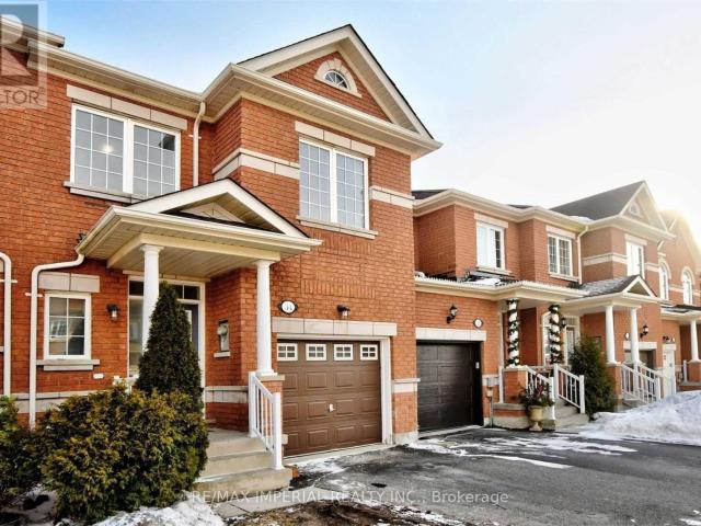 apartment at 34 8 TOWNWOOD DRIVE, Richmond Hill, Ontario, L4E4Y3