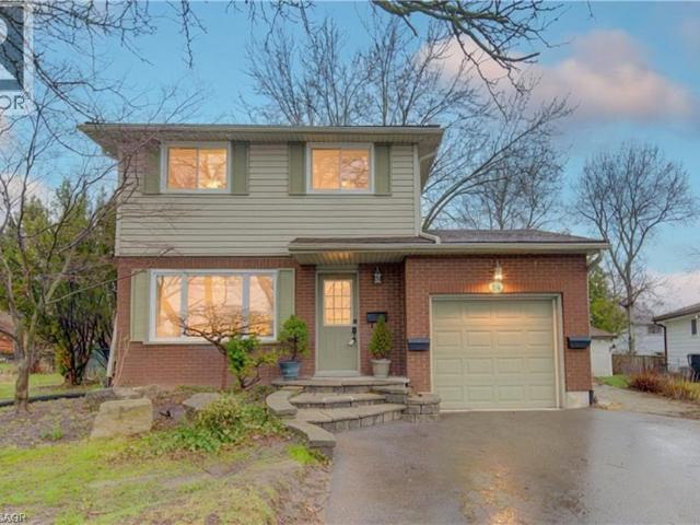 apartment at 34 FOREST GLEN Court Unit# A, Kitchener, Ontario, N2N1E2