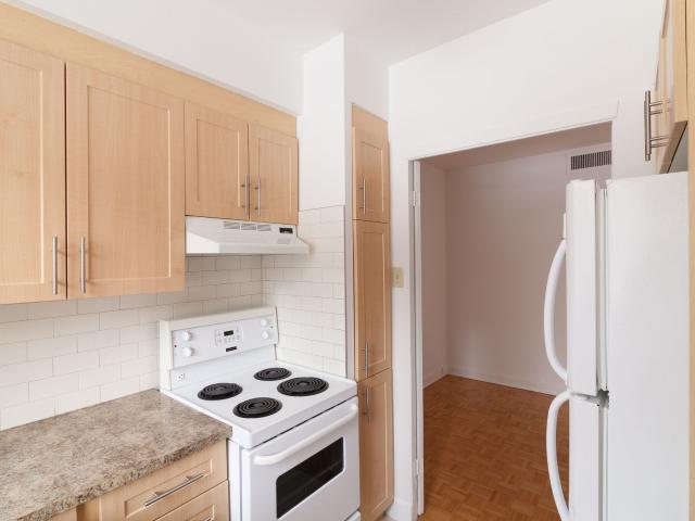 apartment at 3555 Cote des Neiges Road Downtown Guy Concordia Montreal H3H 1C5
