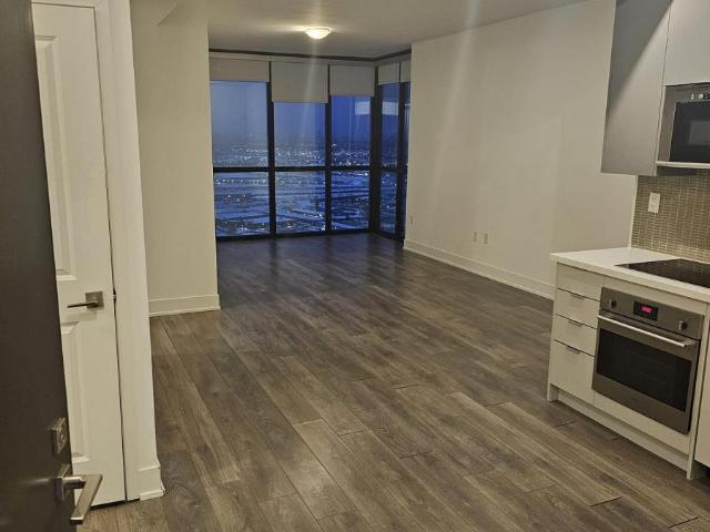 apartment at 3501 2908 HIGHWAY 7 ROAD, Vaughan, Ontario, L4K0K5