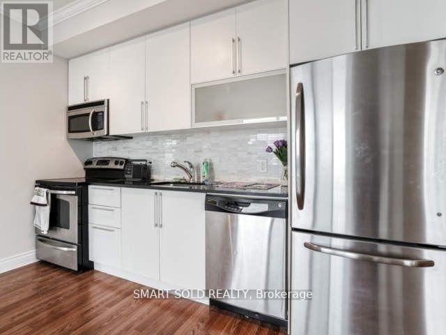 apartment at 3508 16 BROOKERS LANE, Toronto, Ontario, M8V0A5