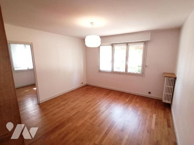Apartment at 35 Saint Jacques de la Lande, ST JACQUES DE LA LANDE, 35136, France