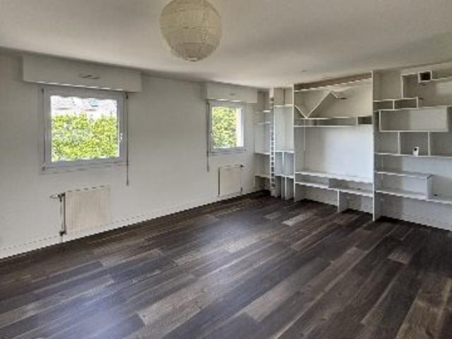 Apartment at 35 Vern sur Seiche, VERN SUR SEICHE, 35770, France