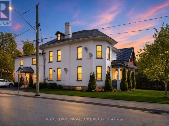 apartment at 36 SUSSEX STREET N, Kawartha Lakes, Ontario, K9V3N7