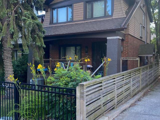 apartment at 372 VICTORIA PARK AVENUE, Toronto, Ontario, M4E3S8