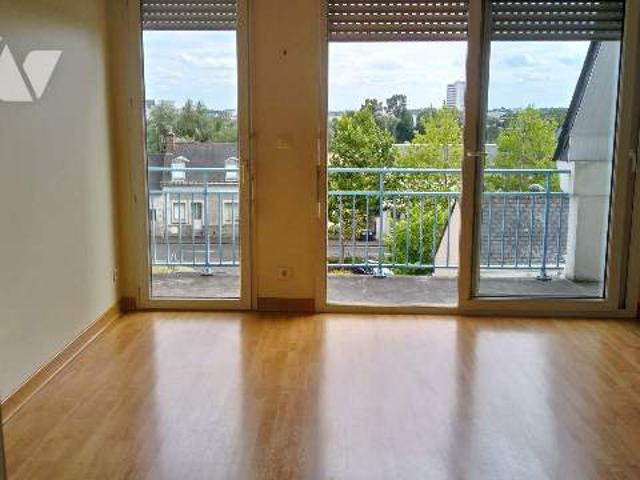 Apartment at 37 Saint Cyr sur Loire, ST CYR SUR LOIRE, 37540, France