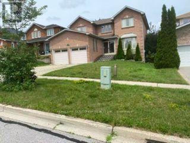 apartment at 38 KEFFER CIRCLE, Newmarket, Ontario, L3X1R7