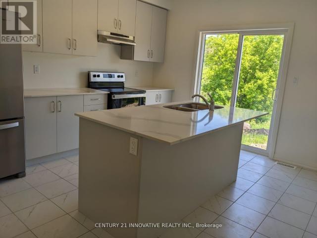 apartment at 38 LAHEY CRESCENT, Penetanguishene, Ontario, L9M0W1