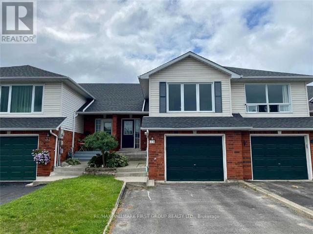 apartment at 39 BALLANTINE STREET, Cobourg, Ontario, K9A4G8