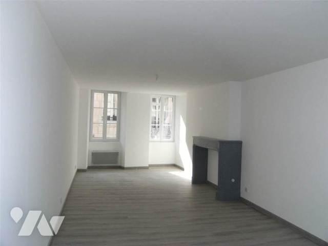 Apartment at 39 Dole, DOLE, 39100, France