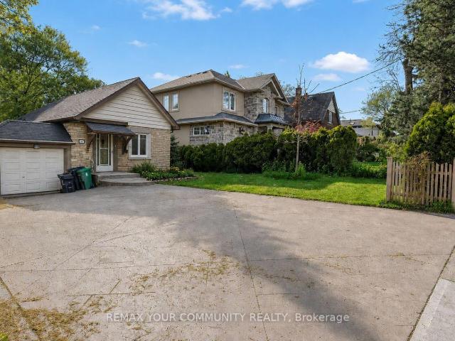 apartment at 39 SOUTH KINGSWAY, Toronto, Ontario, M6S3T2