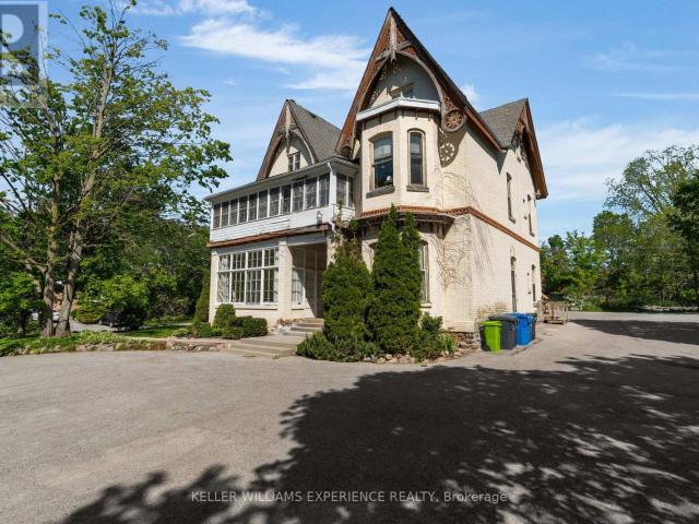 apartment at 7 101 CLAPPERTON STREET, Barrie, Ontario, L4M3G1