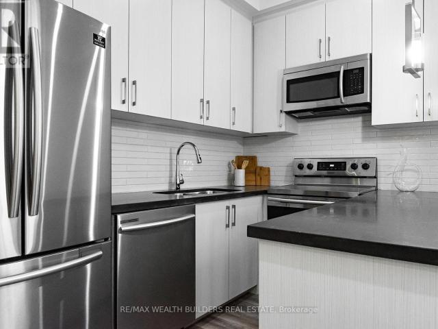 apartment at 7 – 207 JARVIS STREET