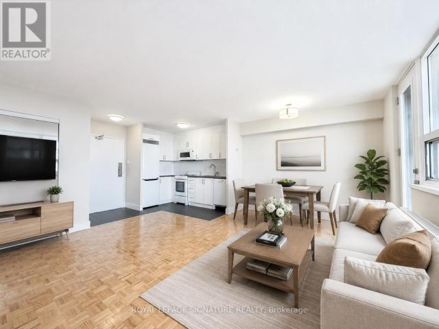 apartment at 404 1500 BATHURST STREET, Toronto, Ontario, M5P3L3