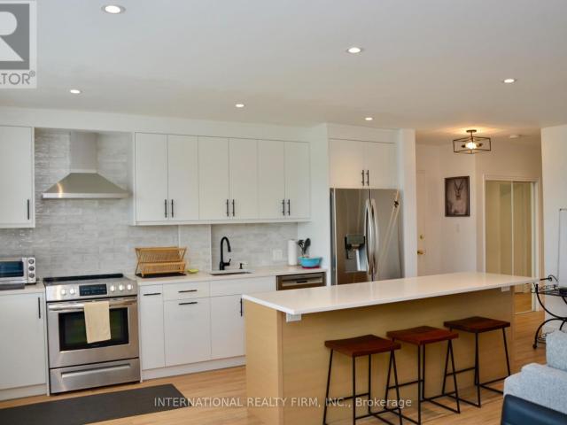 apartment at 404 219 WILSON AVENUE, Toronto, Ontario, M5M3B2