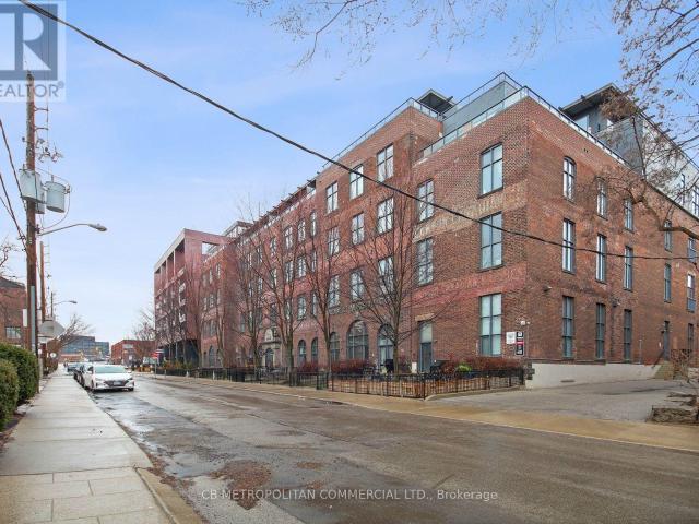apartment at 405 363 SORAUREN AVENUE, Toronto, Ontario, M6R3C2