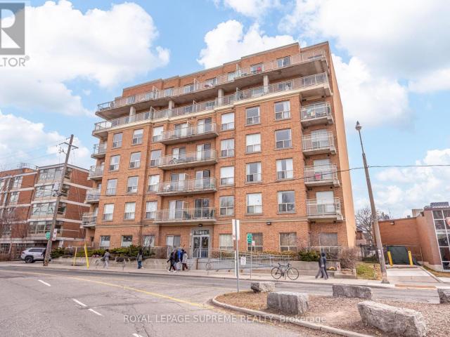 apartment at 407 11 CHRISTIE STREET, Toronto, Ontario, M6G4C3