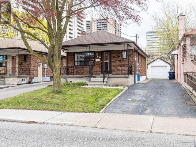 apartment at 401 RIDELLE AVENUE, Toronto, Ontario, M6B1K3