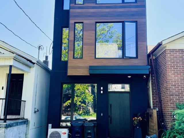 apartment at 402 MCROBERTS AVENUE, Toronto, Ontario, M6E4R2