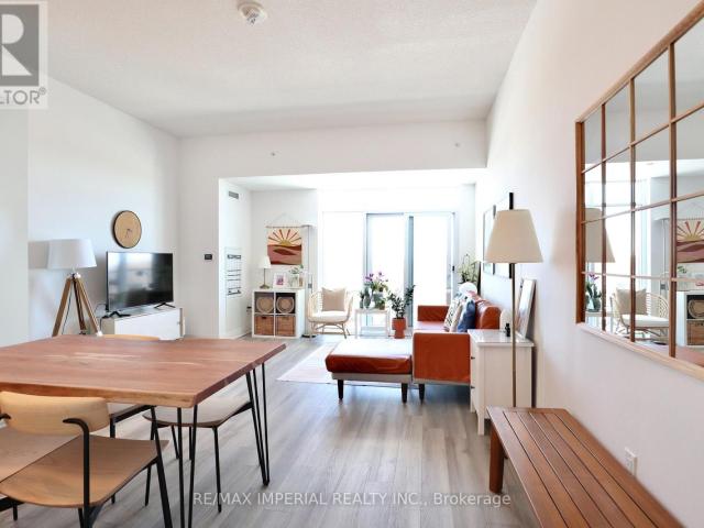 apartment at 402 3220 SHEPPARD AVENUE E, Toronto, Ontario, M1T0B7