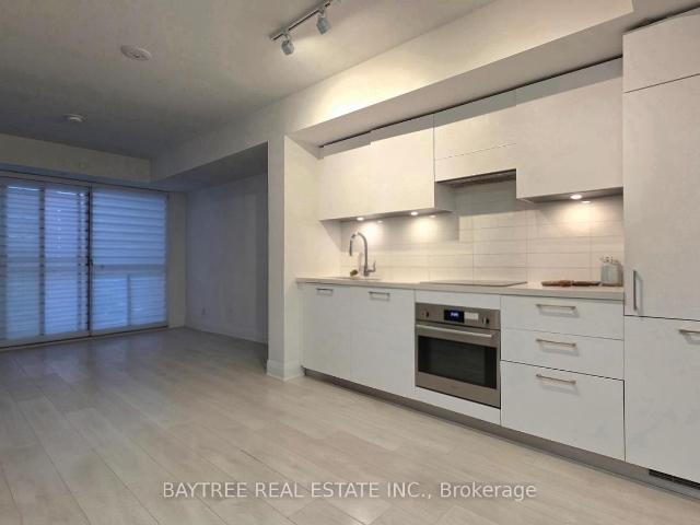 apartment at 402 33 FREDERICK TODD WAY, Toronto, Ontario, M4G0C9