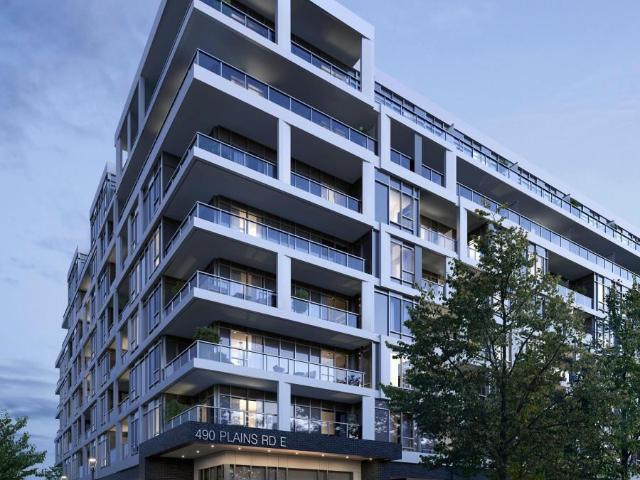 apartment at 402 – 500 PLAINS ROAD E