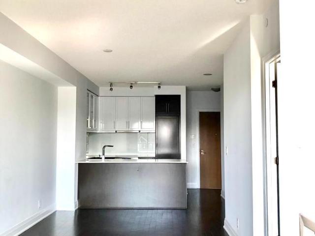 apartment at 411 21 CLAIRTRELL ROAD, Toronto, Ontario, M2N0G8