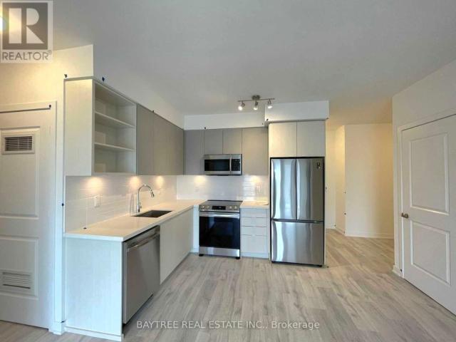 apartment at 411 4655 METCALFE AVENUE, Mississauga, Ontario, L5M0Z7
