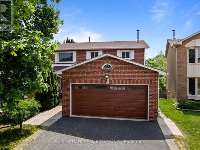 apartment at 4120 PRINCE GEORGE AVENUE W, Mississauga, Ontario, L4Z2V1