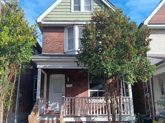 apartment at 41 SOMERSET AVENUE