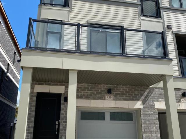 apartment at 426 OKANAGAN PATH, Oshawa, Ontario, L1H1C7