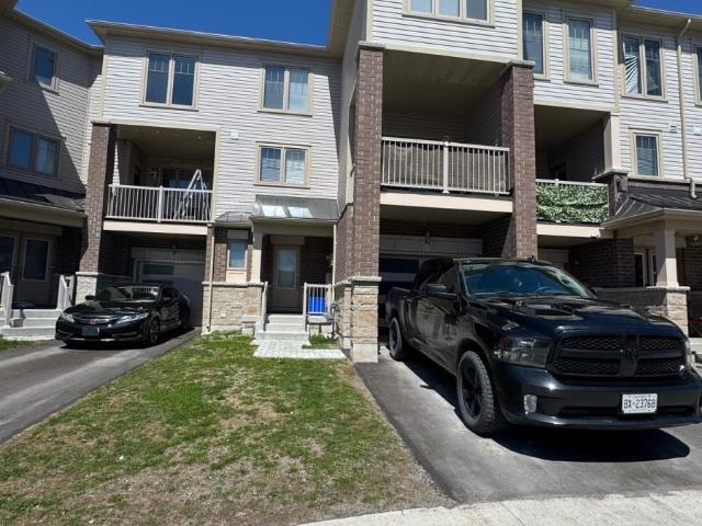 apartment at 42 AMBEREEN PLACE E, Clarington, Ontario, L1C7H5