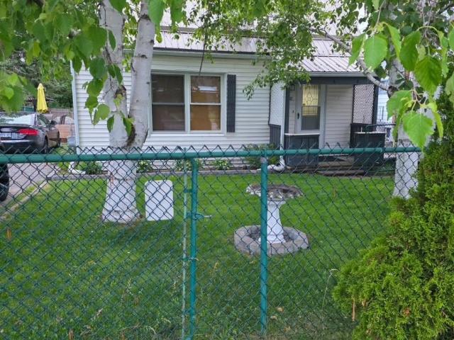 apartment at 42 KERR CRESCENT, Quinte West, Ontario, K8V2W4
