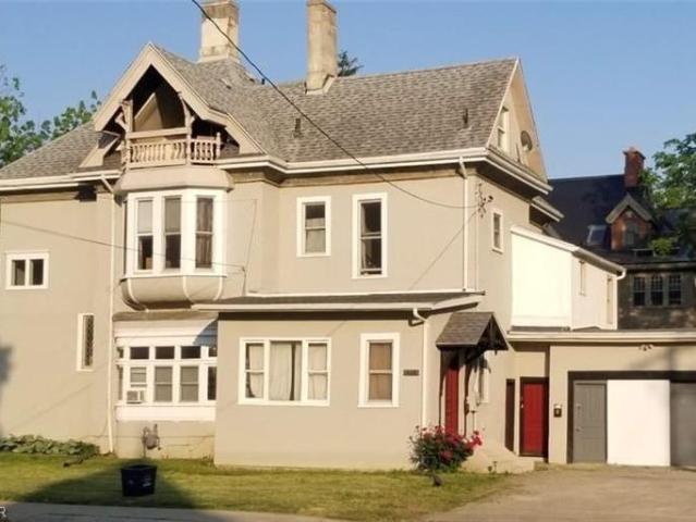 apartment at 448 W KING Street W, Chatham, Ontario, N7M1G5