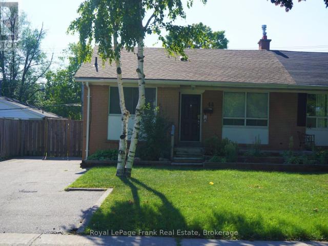 apartment at 44 BILLINGSGATE CRESCENT, Ajax, Ontario, L1S2R8