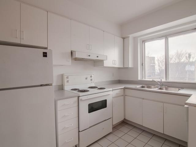 apartment at 4555 Bonavista Avenue Cote des Neiges Montreal H3W 2C7