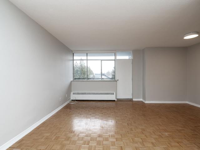 apartment at 457 Marlee Avenue North York Toronto M6B 3J2