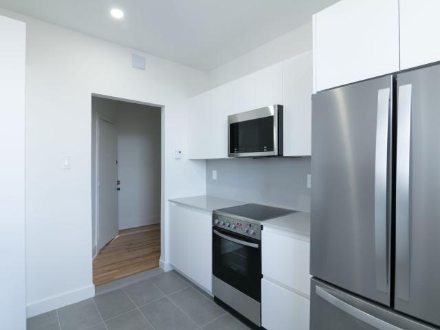 apartment at 4890 Queen Mary Road Cote des Neiges Montreal H3W 1W9