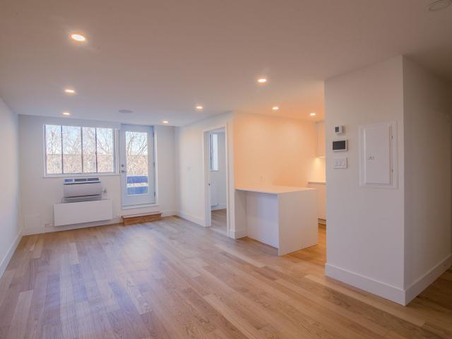 apartment at 4800 Maisonneuve Blvd W Westmount Montreal H3Z 1M1