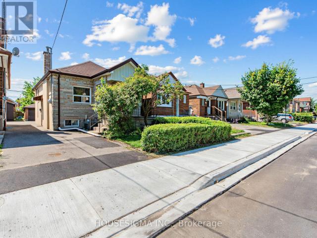 apartment at 491 HOPEWELL AVENUE, Toronto, Ontario, M6E2S5
